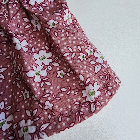 SHEIN Elegant Black Dress with Lace Detail - Picture 8 of 8